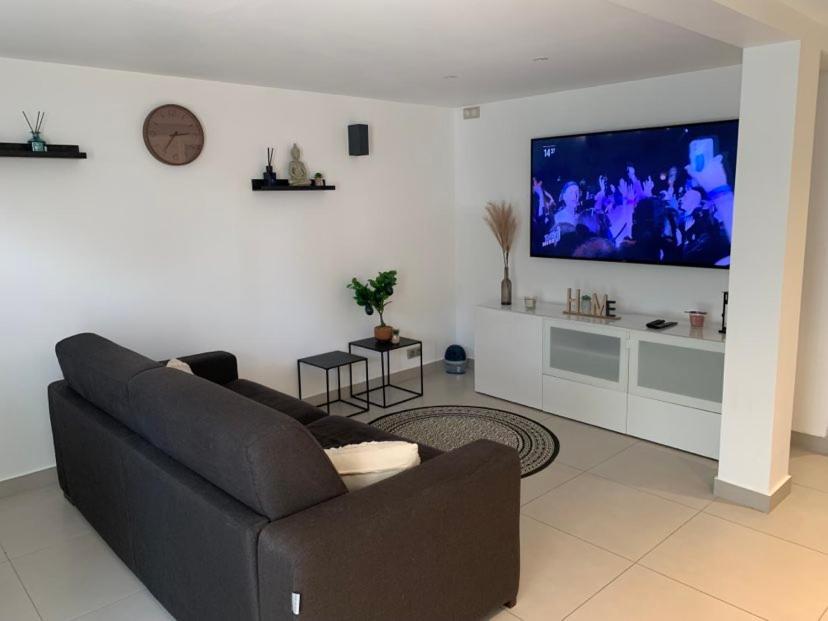 Auberge Appartement Ormesson Sur Marne / Sucy En Brie Extérieur photo